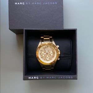 Marc Jacob’s gold link watch